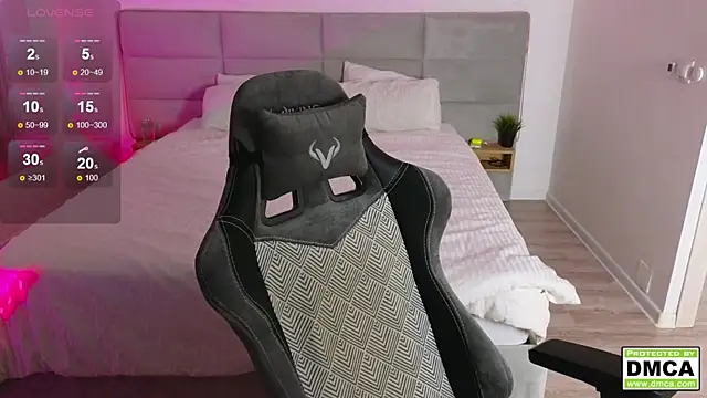 cute thomas online show from February 2025 05:19:02 PM