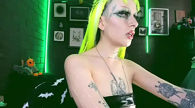 insania 9999  online show from December 2024 07:24:02 PM