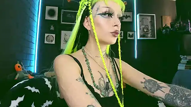 insania 9999  online show from February 2025 06:19:01 PM