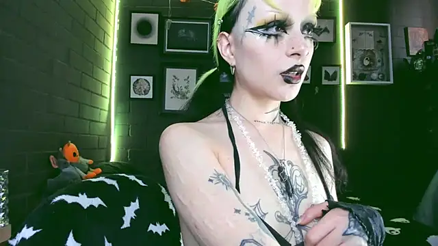 insania 9999  online show from February 2025 03:30:02 PM