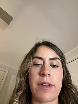 Wetbabygirlxo online show from September 2025 01:11:01 AM