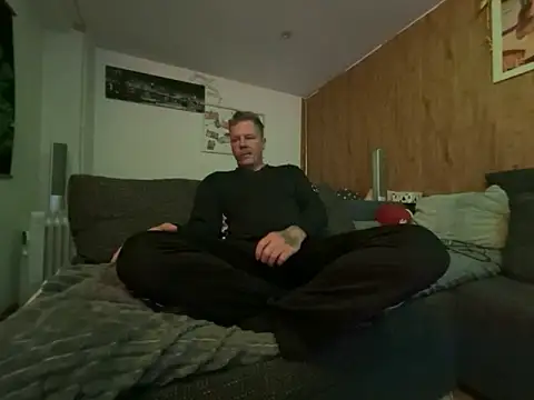 steveindahouse online show from October 2025 05:20:02 AM