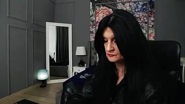 DomMelissaW online show from December 2024 11:21:01 PM