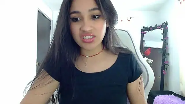 InocentHeaven1 online show from December 2024 03:55:01 PM