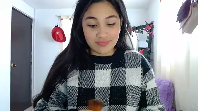 InocentHeaven1 online show from February 2025 12:44:02 PM