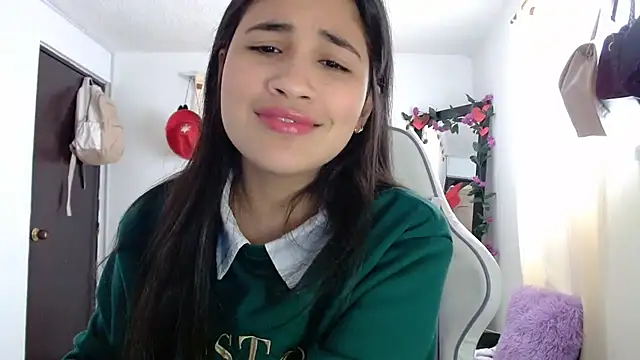 InocentHeaven1 online show from February 2025 09:59:01 PM