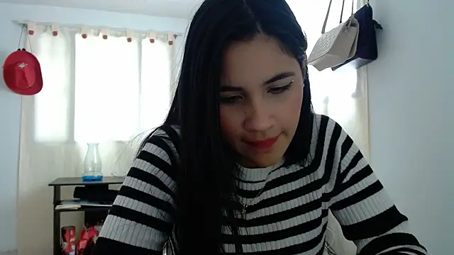 InocentHeaven1 online show from February 2025 04:03:02 PM