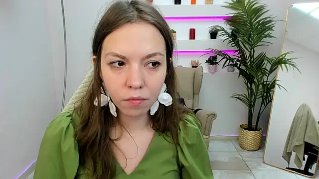 Snapshot of Persephoni chatting on July 2026 10:40:01 AM Persephoni online show from July 2026 10:40:01 AM