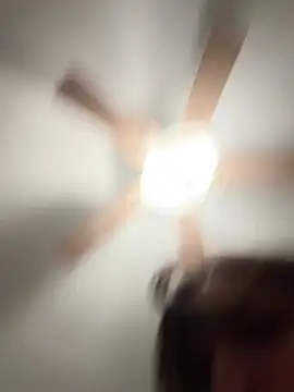 LeaGambit   online show from February 2025 10:29:01 AM