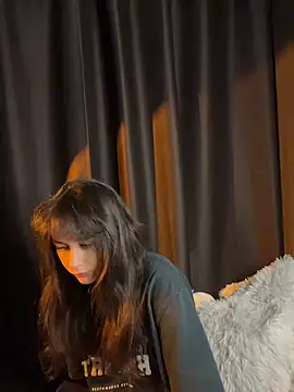 itssophiie online show from February 2026 05:22:02 PM