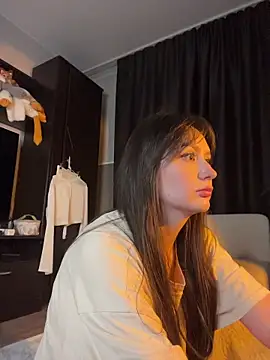 itssophiie online show from May 2026 06:26:02 PM