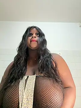 Snapshot of sharik-browns chatting on February 2026 09:31:02 PM sharik-browns online show from February 2026 09:31:02 PM