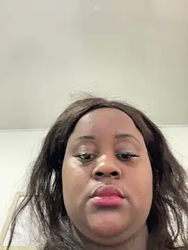 Snapshot of sharik-browns chatting on June 2026 05:59:02 PM sharik-browns online show from June 2026 05:59:02 PM