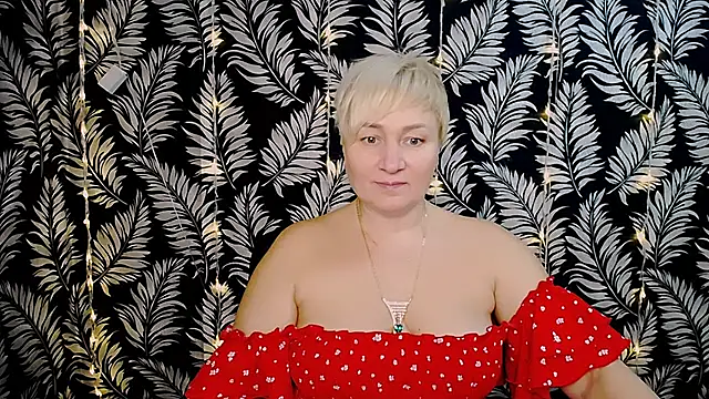 Olivia playful online show from January 2025 12:30:01 PM