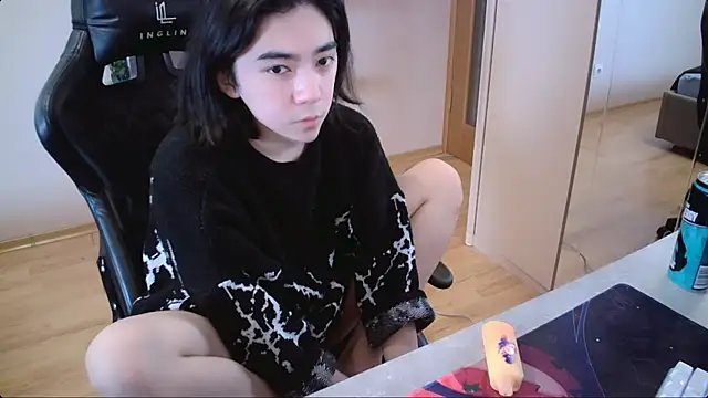 Snapshot of Judame_Aoi chatting on December 2024 06:20:01 PM Judame Aoi online show from December 2024 06:20:01 PM