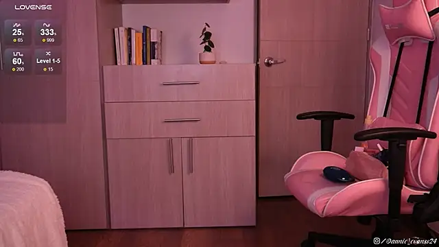 annie24 evans online show from March 2025 05:42:02 AM