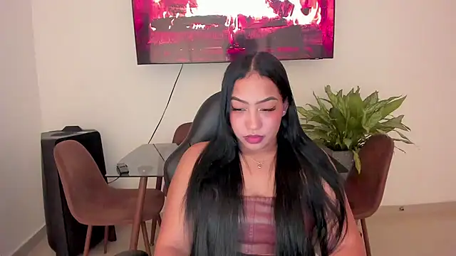 brunetenikole02 online show from March 2025 02:19:01 AM