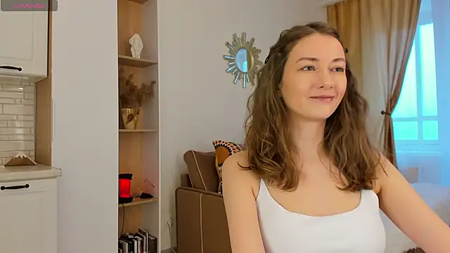 Kelly Summers online show from March 2025 01:57:02 PM