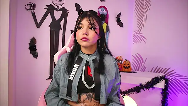 dianebleu online show from October 2025 03:51:02 AM