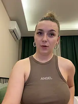 Janeee online show from January 2025 03:00:01 PM