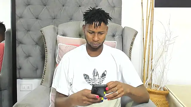 santhi lee online show from February 2025 03:04:02 AM