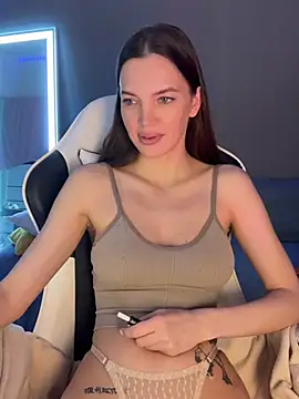 julia fly online show from January 2026 08:18:01 AM