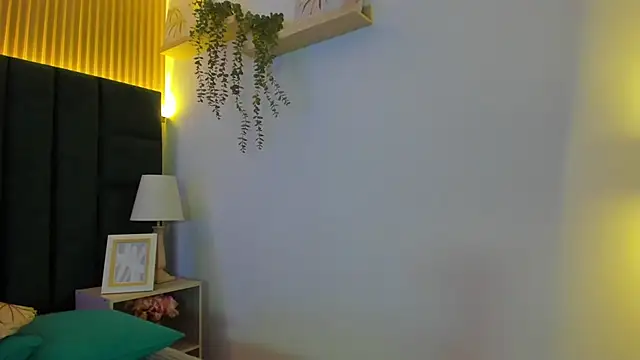 AntonellaaHot online show from February 2025 11:06:02 PM