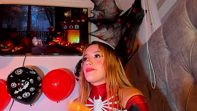 Snapshot of Sabrina_Cole chatting on October 2025 04:03:02 AM Sabrina Cole online show from October 2025 04:03:02 AM