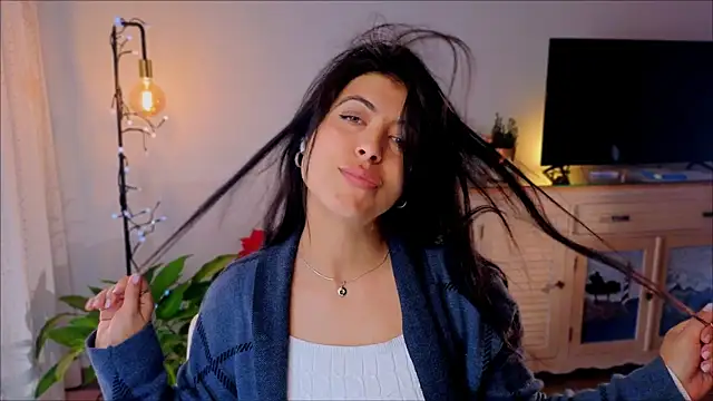 anabelcurvy online show from December 2024 01:28:01 PM