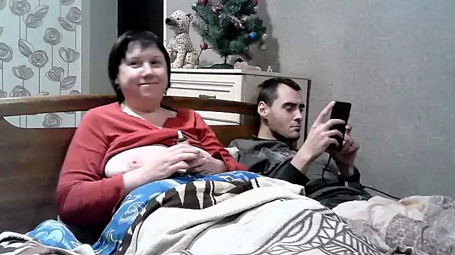 explored romantic online show from December 2024 08:06:02 PM