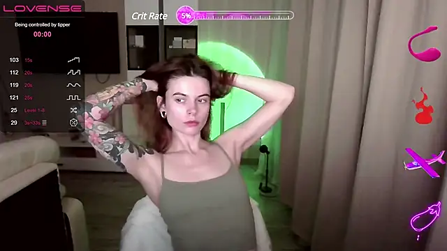 Snapshot of RinaDevil chatting on January 2025 06:00:01 PM RinaDevil online show from January 2025 06:00:01 PM