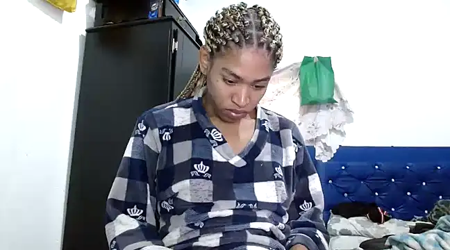 angelamarie1 online show from January 2025 12:49:01 PM