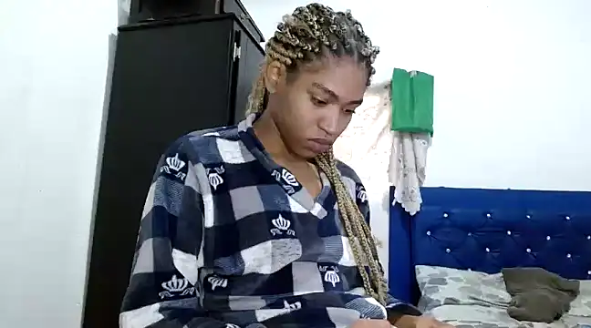 angelamarie1 online show from January 2025 12:26:02 PM