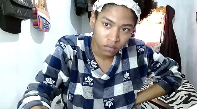 angelamarie1 online show from March 2025 01:39:02 PM