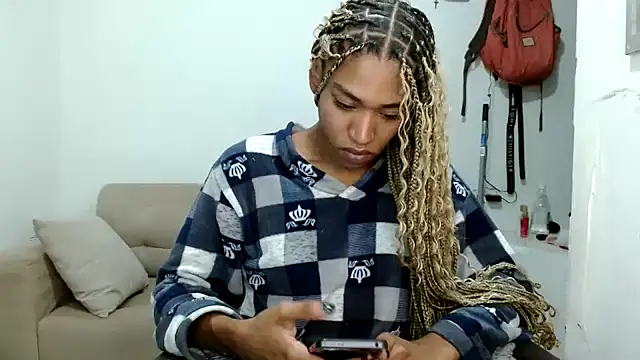 angelamarie1 online show from December 2025 10:35:02 AM