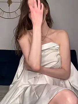 Sabrina Mur online show from March 2025 05:49:01 PM