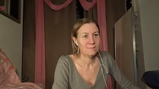 Lola Belgium online show from February 2026 07:13:01 AM