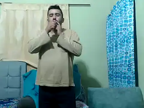 Snapshot of isearchcompany chatting on March 2025 03:01:01 AM isearchcompany online show from March 2025 03:01:01 AM