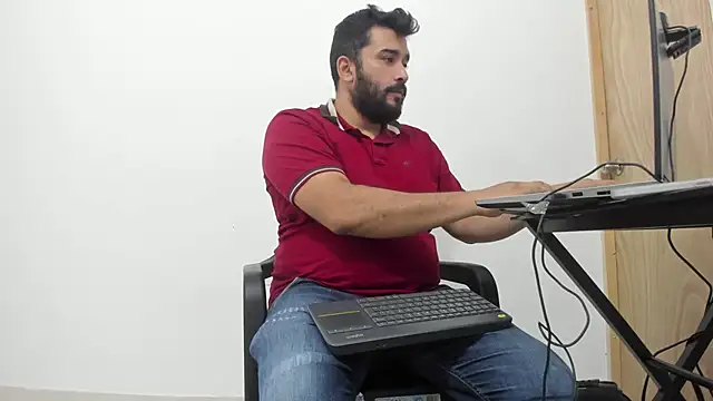 Snapshot of isearchcompany chatting on October 2025 05:14:02 PM isearchcompany online show from October 2025 05:14:02 PM