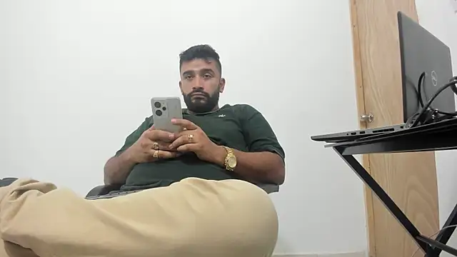 Snapshot of isearchcompany chatting on October 2025 01:42:01 AM isearchcompany online show from October 2025 01:42:01 AM