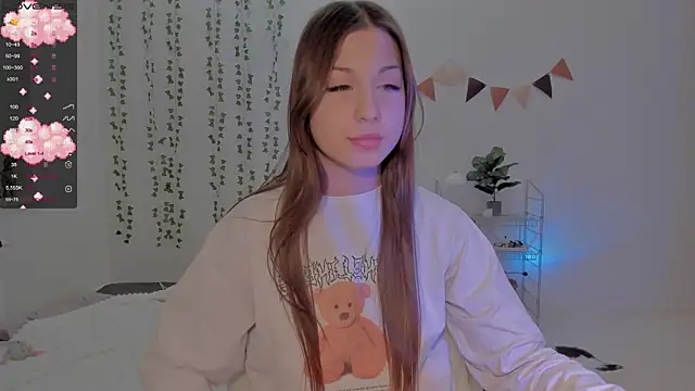 Snapshot of Mary_tiim chatting on December 2024 10:09:02 PM Mary tiim online show from December 2024 10:09:02 PM