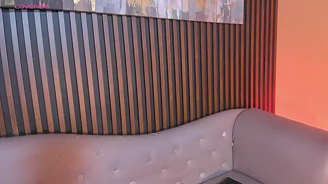 LauraAristizabal online show from September 2025 11:43:01 AM