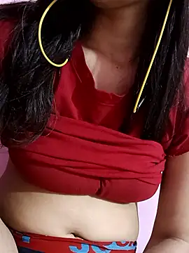 Snapshot of CuteSarikaLIVE chatting on April 2026 04:04:01 AM CuteSarikaLIVE online show from April 2026 04:04:01 AM