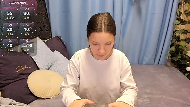 MelaniGrand online show from November 2025 09:30:01 AM