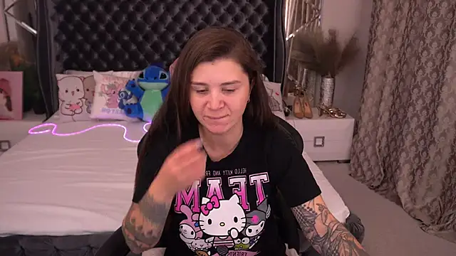 AmellyMilly online show from September 2025 01:27:01 PM