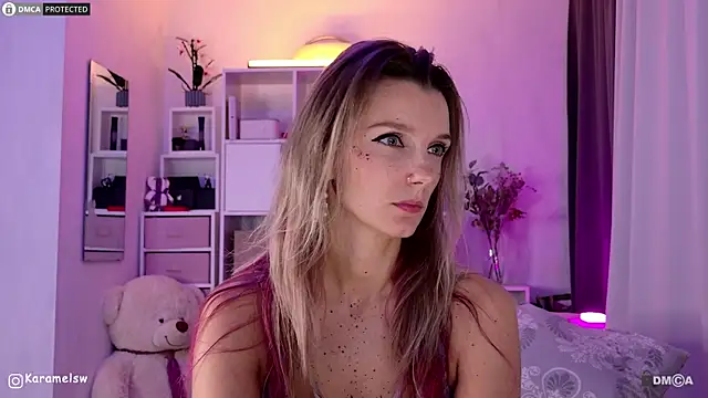 Karamelsw  online show from October 2025 09:16:01 PM