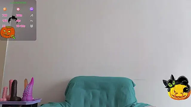 MaryHillx online show from October 2025 08:59:01 AM