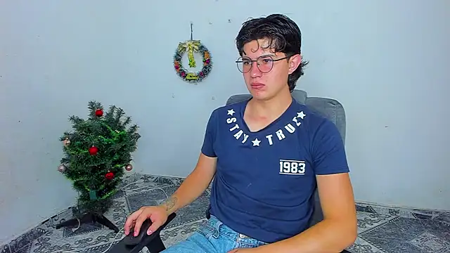 patrik 027 online show from December 2024 01:28:01 PM