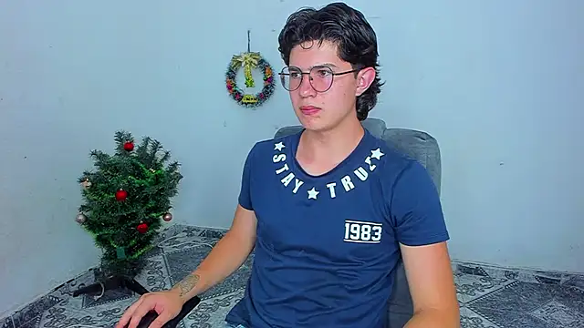 patrik 027 online show from December 2024 07:11:02 PM