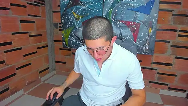 patrik 027 online show from January 2025 06:23:01 PM